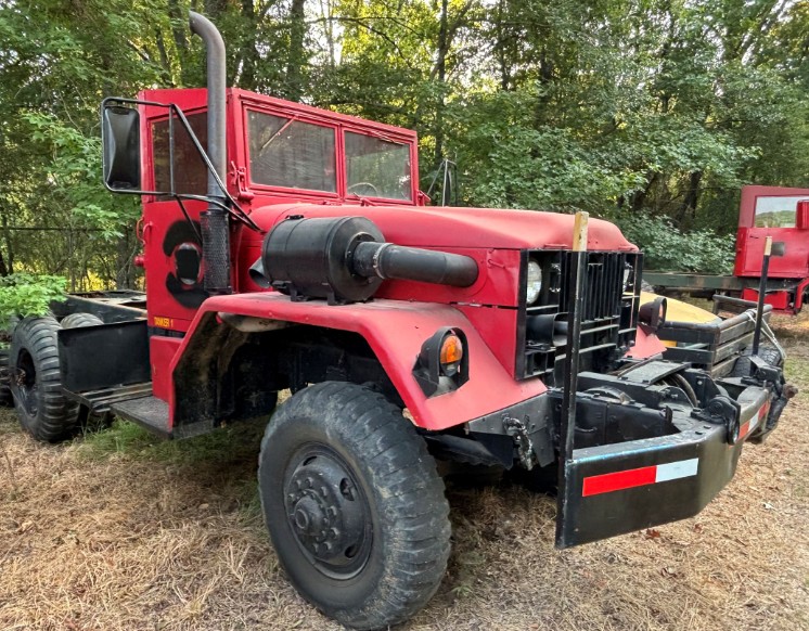 1968 Kaiser M51A2 5-ton 6x6 truck with 1987 water tank